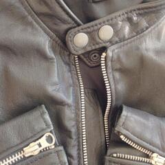 革ジャンの画像