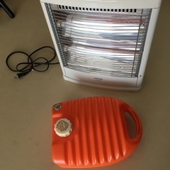 コタツのやぐら+ 湯たんぽ+ 電気ストーブ