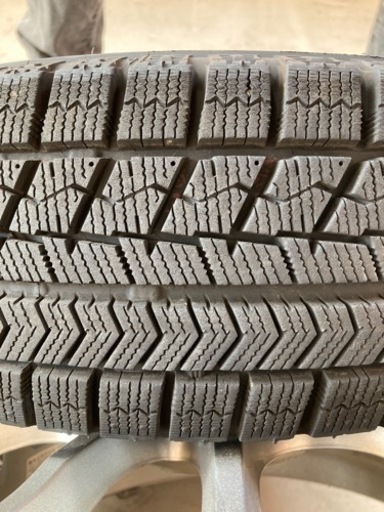 スタッドレスタイヤBLIZZAK 155/65R13