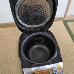【ジャンク品扱い】タイガー炊飯器　NP-VC10の画像