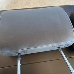 ヘッドレストモニター7インチ　シガーソケット充電の画像