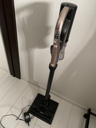 ジャンク品　日立充電式掃除機
