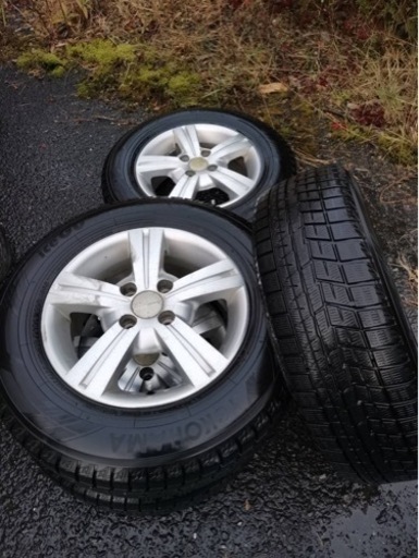 185/70r14 コンパクトカー　スタッドレス　セダンに②