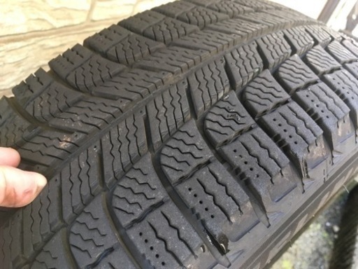 （購入決まりました）15インチ　ホイール付スタッドレス4本セット