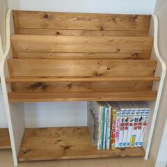 ハンドメイド　絵本棚　