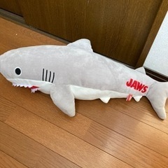 ジョーズのぬいぐるみ