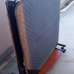 週末処分❗折りたたみシングルベット✨の画像