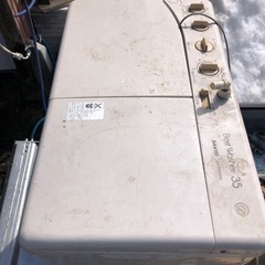 2層式洗濯機の画像