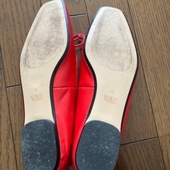 ZARA本革バレーシューズの画像