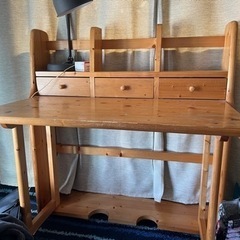 パソコンテーブル