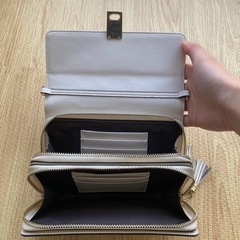 お財布バッグの画像