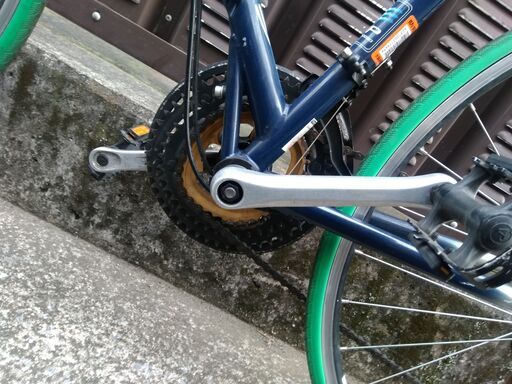 ロードバイク、ノーパンクタイヤ、折り畳み式(DOPPEL GANGER 806 squalo)21段