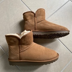 ムートンブーツの画像