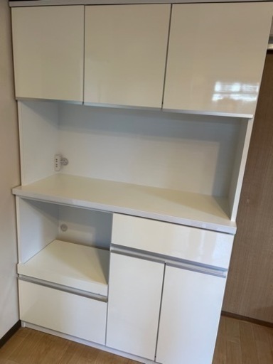 食器棚！値下げ！引っ越しのため2/14まで引き取りお願いします