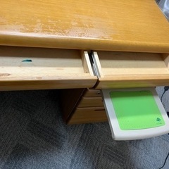 学習机【2月19日まで の引き取りで。その後処分します】の画像