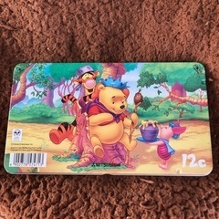【新品】Ｐｏｏｈさん柄ケース　１２色　色鉛筆の画像