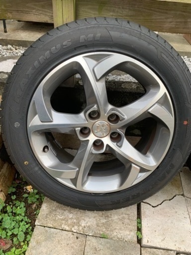 サマータイヤホイールセット＋新品タイヤ2本 プジョー508純正17インチ