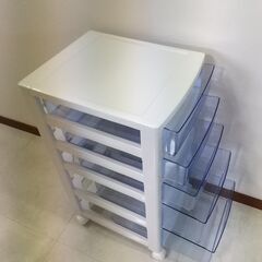 アイリス　チェスト5段　日本製　収納ケース　書類ケース
