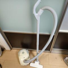 【受け渡し者決定】掃除機　紙パック式の画像