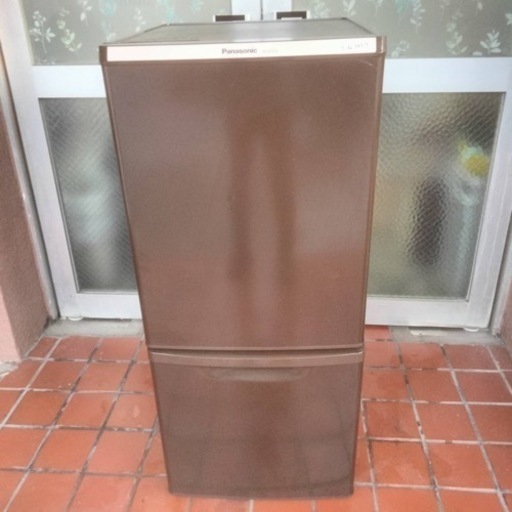 【☆値下げしました☆】冷蔵庫　パナソニック　NR-B147W-T   2ドア　右開き14年製　1967