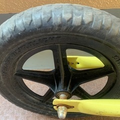 ストライダー　クラシック　イエローの画像