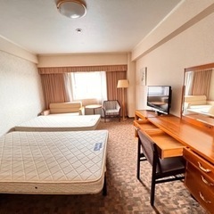 ✳️新規在庫✳️家具 大量 マットレス ベッド ドレッサー テー...