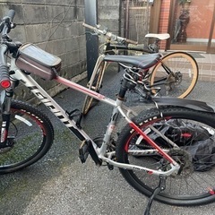 ジャイアント　ブランド品のマンテン自転車　