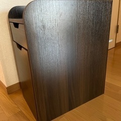 デスク下のキャビネット　ニトリ　美品　700円の画像
