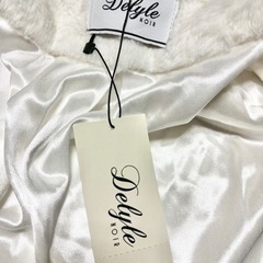 新品 タグ付き ふわふわ ファー アウター コート デイライルノアール Delyle NOIR 白 フリーサイズ 8900円の画像
