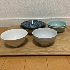 食器（お茶碗２点、小鉢など４点）６点