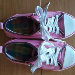 21、5cmのスニーカー