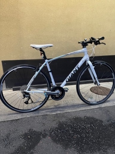 GIANT クロスバイク サイズM