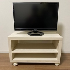 テレビ　22インチ　SHARP AQUOS (テレビ台付き)
