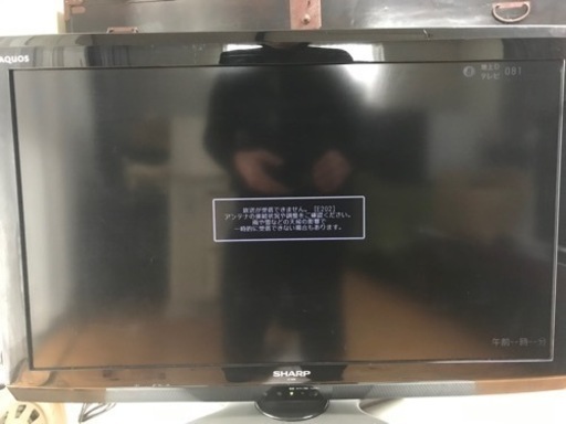 【決まりました】SHARP AQUA 液晶テレビ 32V型 B-CAS、リモコン付き