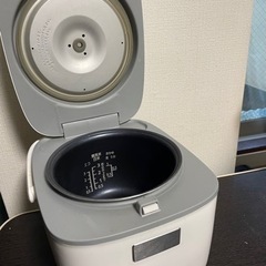 【交渉成立】YAMAZEN 炊飯器 3合炊きの画像