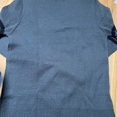 Ｖネックセーターの画像