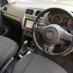 2011年式　フォルクスワーゲン　ポロ　TSIハイライン　車検2024年10月　走行38000の画像