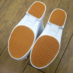 新品 Runjoy Hyper V Studless 長靴 Sサイズ ホワイト/白 防寒 インナーブーツ付き レインブーツ 雪かき 作業用 札幌市 厚別区の画像