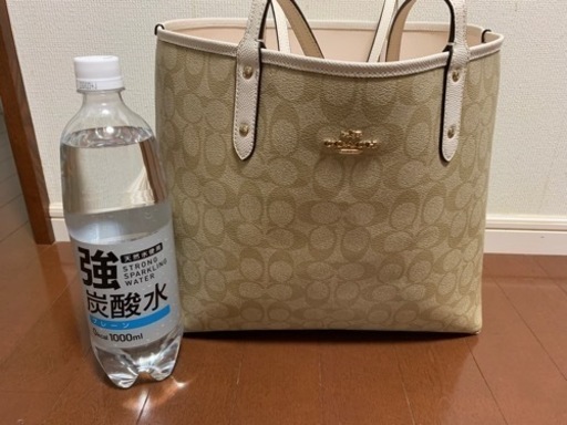 コーチ