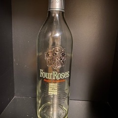 フォアローゼス プラチナ 空き瓶 FourRoses Super premium brank bottle 空瓶 ビン の画像