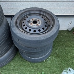 鉄チンタイヤ　14インチ