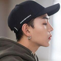 黒　帽子　韓国デザイン　日焼け対策　男女兼用 キャップ 　E1