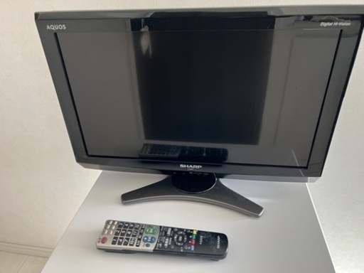 〈取引完了〉SHARP 液晶カラーテレビ：20インチ