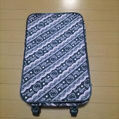 キティちゃん  キャリーバッグの画像