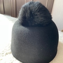 大セール中‼️  ✨新品✨　ファー付き　ハットの画像