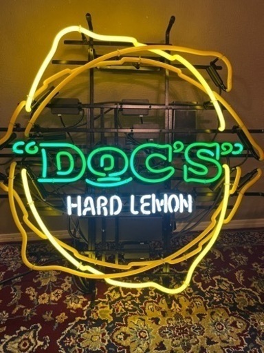 DOC'S ネオンサイン　アメリカンビンテージ