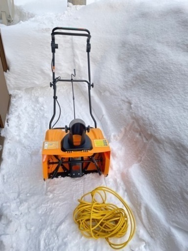 ハイガー電動式除雪機　HG-K1650 試運転のみ使用