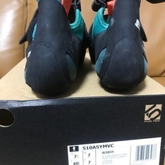 クライミングシューズ　510アシムの画像