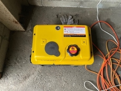 エンジン発電機