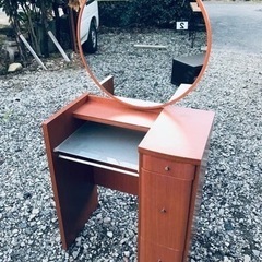 2816番　ドレッサー